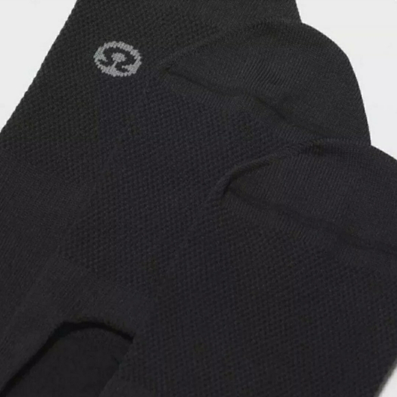 LAST ONE Men's Lululemon No Sock Sock 3 Pack - Picture 3 of 5
